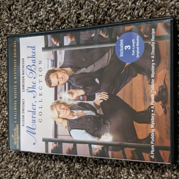 Hallmark Movies & Mysteries Murder, She Baked Collection (3 movies) - Picture 1 of 2